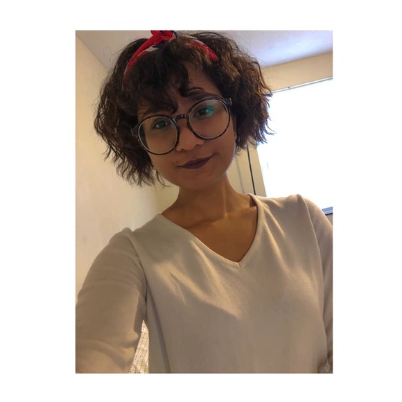 Meet your Posher, Shreya - Picture 2 of 2